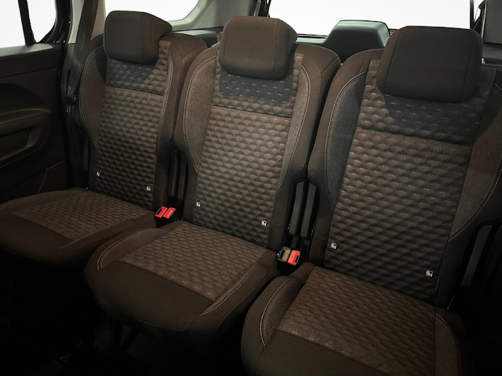 Vehicle image PEUGEOT RIFTER