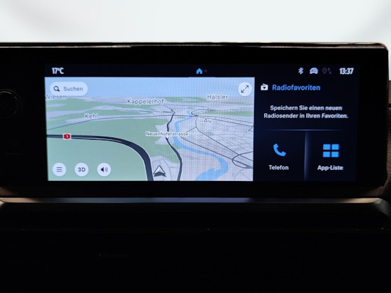 Vehicle image 14 Vehicle image 14