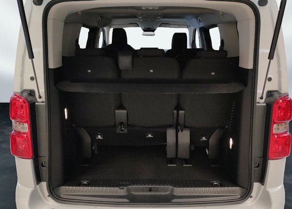 Vehicle image 7 Vehicle image 7