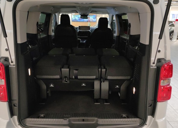 Vehicle image 8 Vehicle image 8