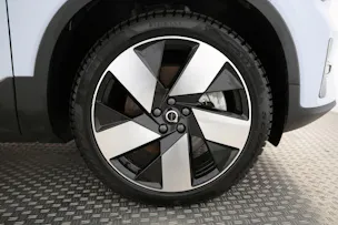 Volvo XC40 E80 Twin Plus AWD