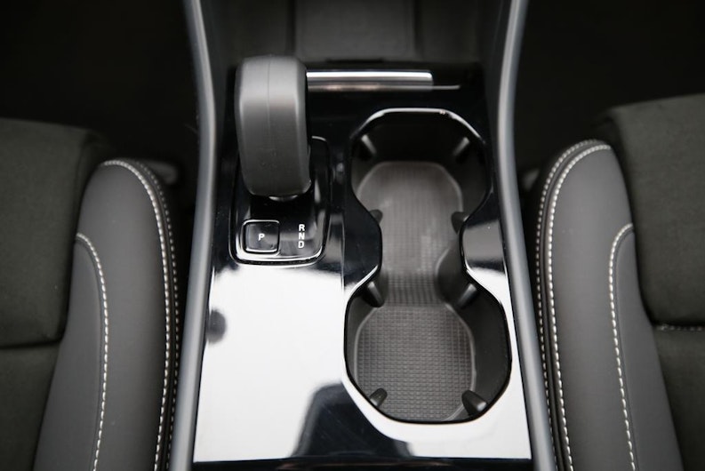 Vehicle image VOLVO XC40