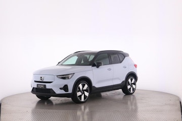 Vehicle image VOLVO XC40 E80 Twin Plus AWD
