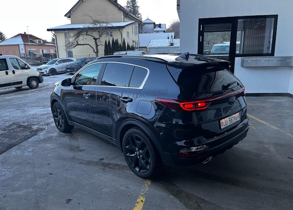 Vehicle image 3 Vehicle image 3