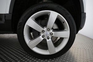 Vehicle image LAND ROVER Defender 110 2.0 P400e X-Dynamic HSE