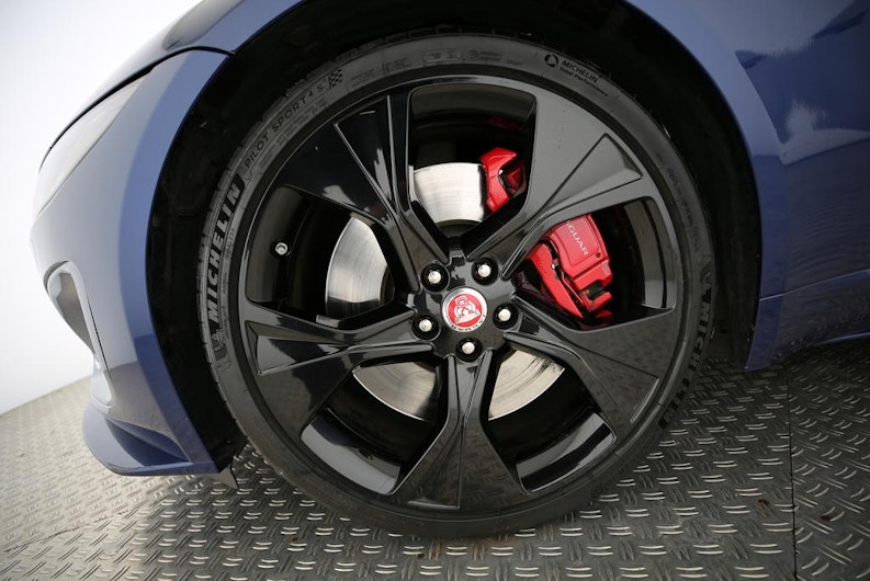 Vehicle image JAGUAR F-TYPE