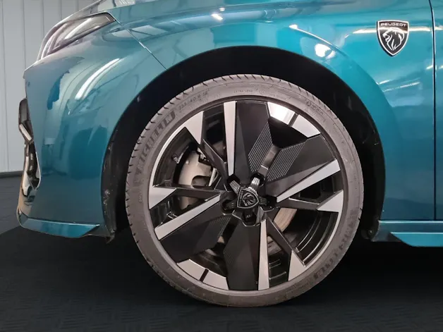 Peugeot 308 1.6 PHEV 195 GT