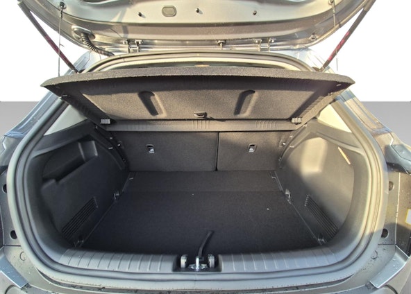 Vehicle image 10 Vehicle image 10