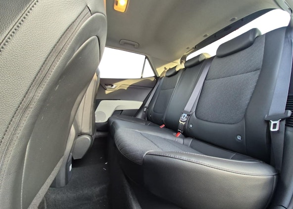 Vehicle image 9 Vehicle image 9