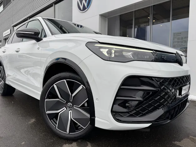 VW Tiguan 2.0 TSI DSG R-Line 4Motion