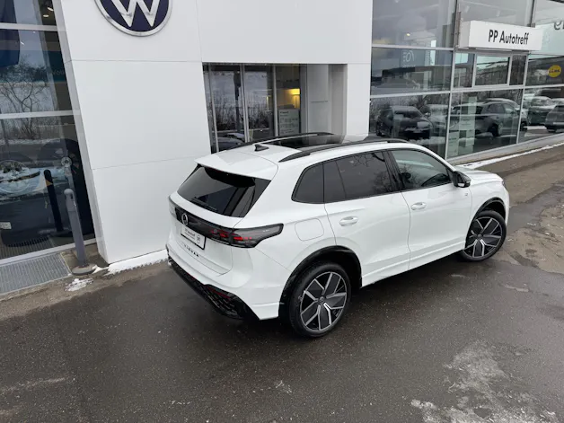 VW Tiguan 2.0 TSI DSG R-Line 4Motion