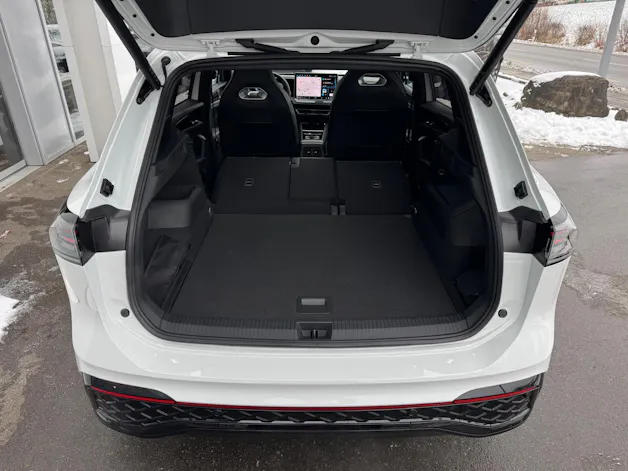 VW Tiguan 2.0 TSI DSG R-Line 4Motion