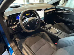Renault Rafale 1.2 E-Tech Plug-in Hybrid 300 4x4 Atelier Alpine