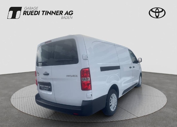 Vehicle image 4 Vehicle image 4