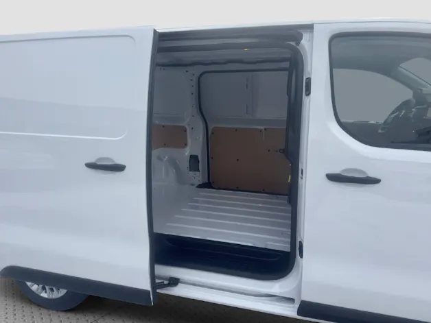 Toyota PROACE Van L2 2.2 D Advanced