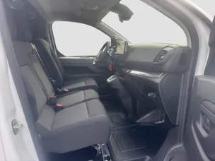 Toyota PROACE Van L2 2.2 D Advanced