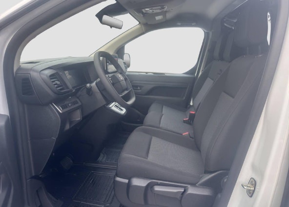 Vehicle image 11 Vehicle image 11