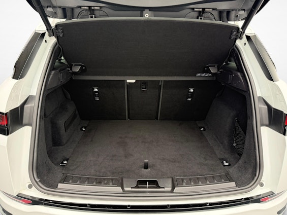 Vehicle image 11 Vehicle image 11