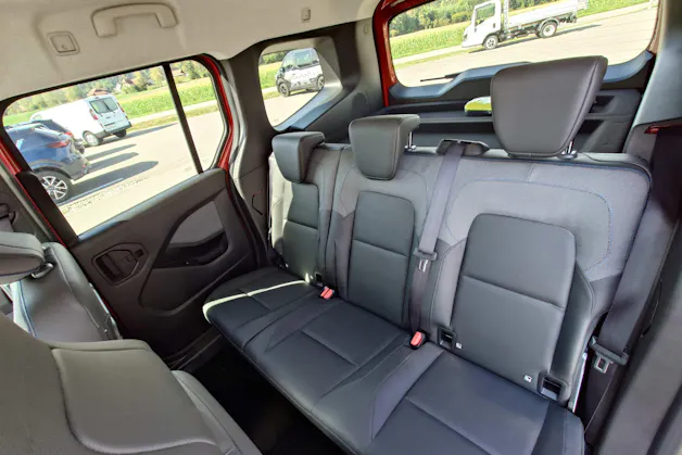 NISSAN Townstar L1 1.3 DIG-T 130 Tekna