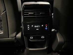 Vehicle image PEUGEOT 5008 1.6 PHEV GT