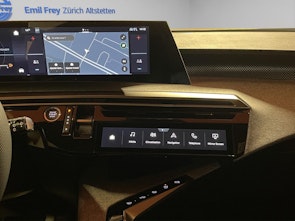 Vehicle image PEUGEOT 5008 1.6 PHEV GT