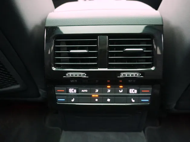 VW Touareg 3.0 V6 TSI R-Line Black Style 4Motion