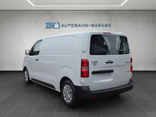 Toyota PROACE Van L1 75KWh Advanced