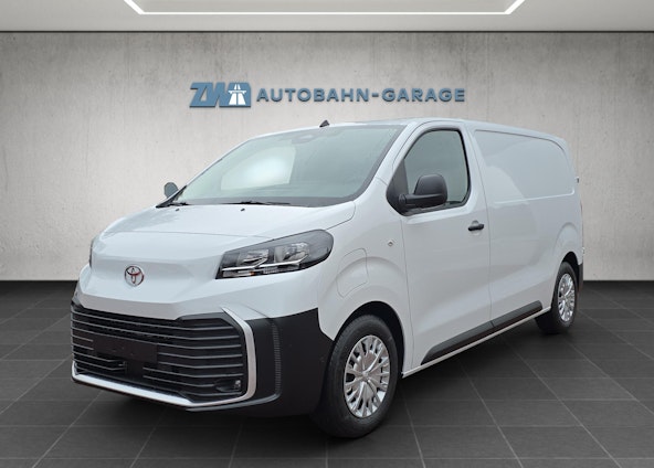 First vehicle image First vehicle image