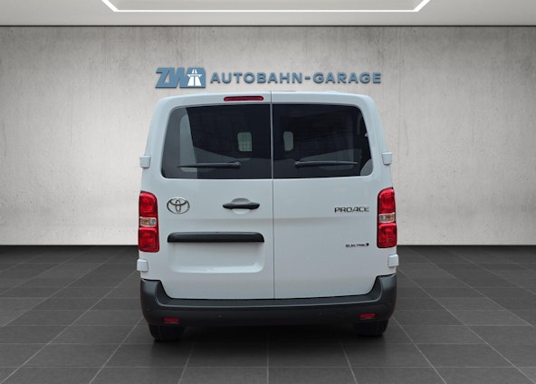 Vehicle image 3 Vehicle image 3