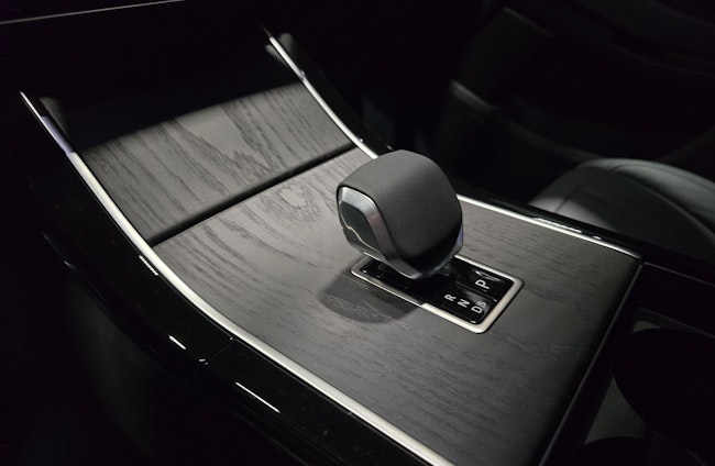 Vehicle image 13 Vehicle image 13