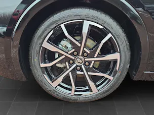 Toyota Prius 2.0 Plug-In-Hybrid Premium