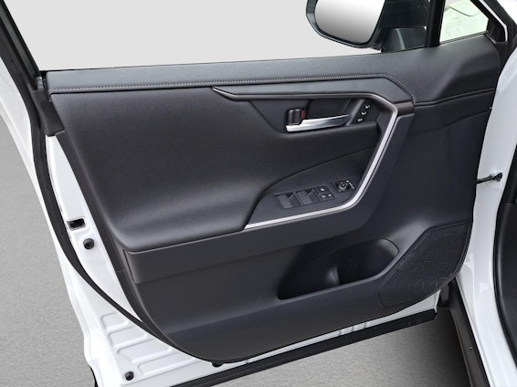 Vehicle image 16 Vehicle image 16