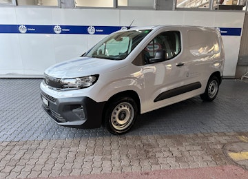 image du véhicule OPEL Cargo 2.0 t 1.5 D Energize Your Business S/S image du véhicule OPEL Cargo 2.0 t 1.5 D Energize Your Business S/S