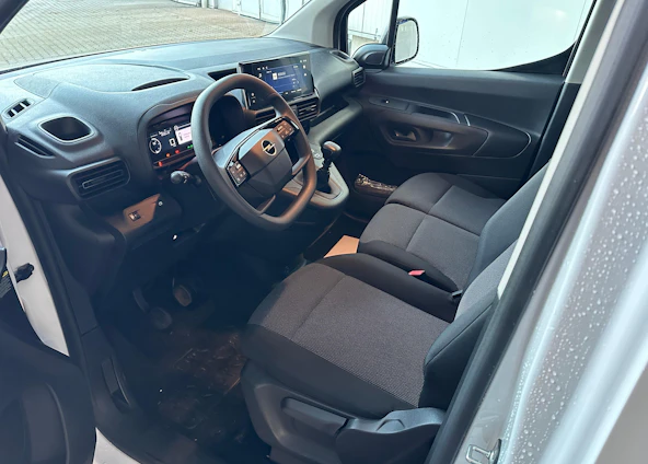 immagine del veicolo 4 immagine del veicolo 4