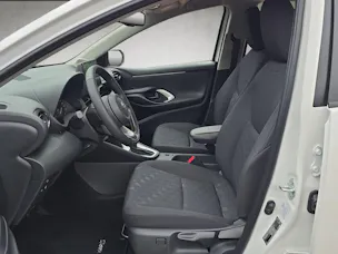 Toyota Yaris 1.5 VVT-i HSD Comfort
