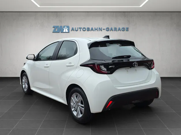 Toyota Yaris 1.5 VVT-i HSD Comfort