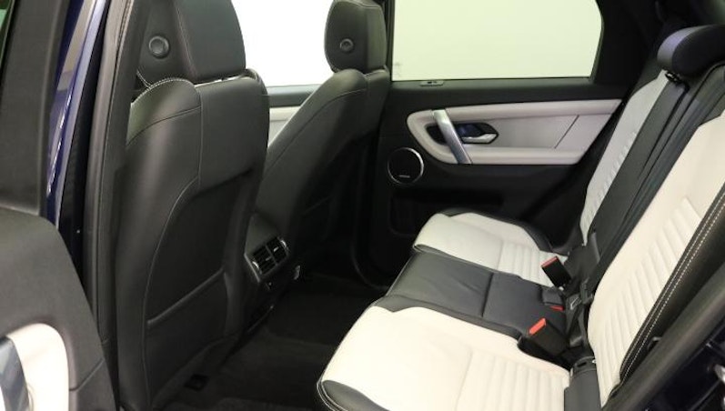 Vehicle image LAND ROVER DISCOVERY SPORT