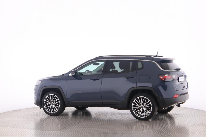 Vehicle image JEEP COMPASS