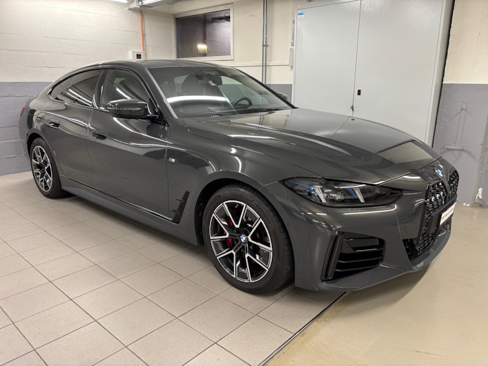 Vehicle image BMW 4 SERIES