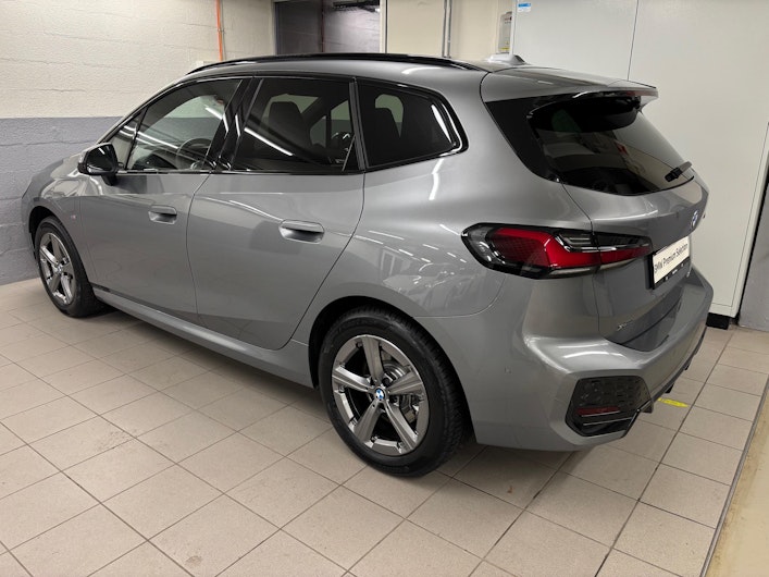 Vehicle image BMW 2 SERIES