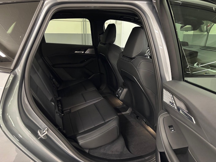 Vehicle image BMW 2 SERIES