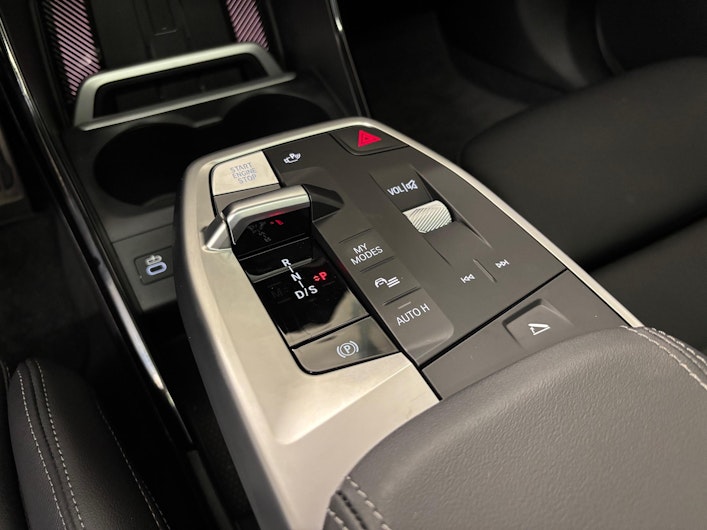 Vehicle image BMW 2 SERIES