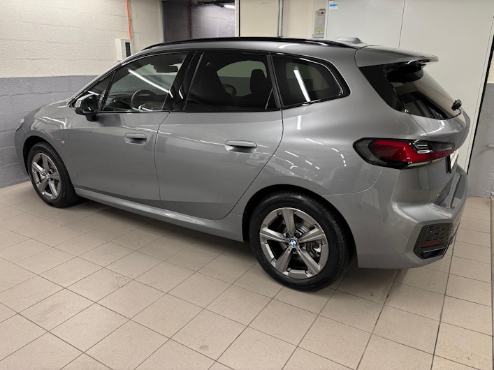 Vehicle image BMW 2 SERIES
