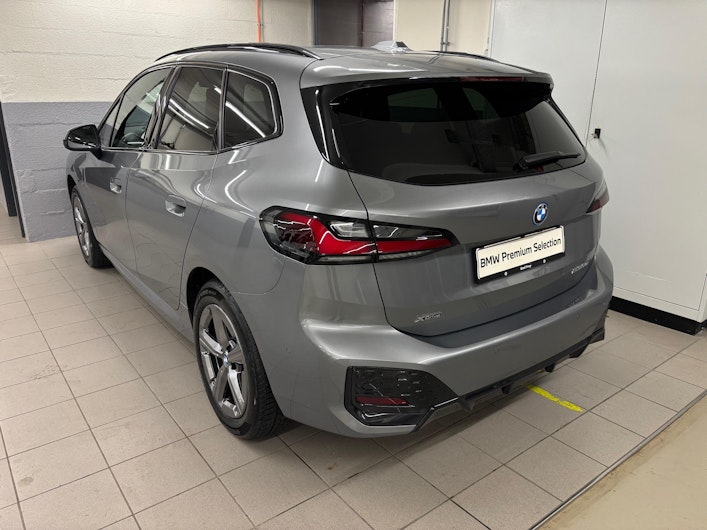 Vehicle image BMW 2 SERIES