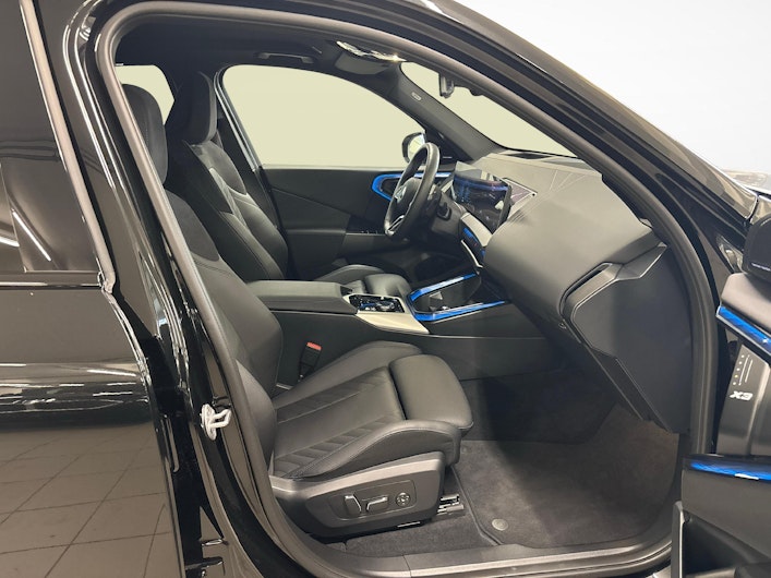 Vehicle image BMW X3