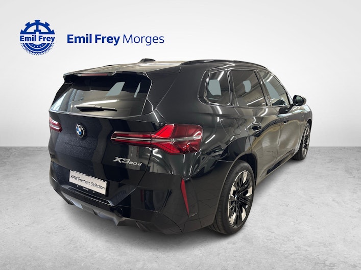 Vehicle image BMW X3