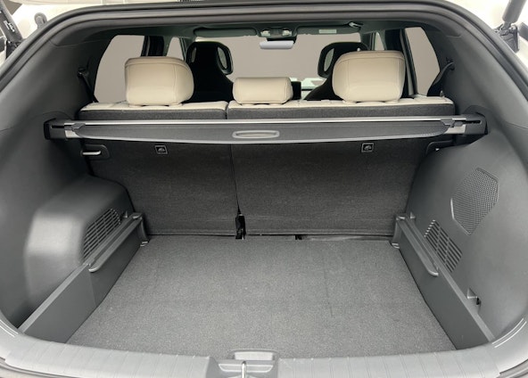 Vehicle image 18 Vehicle image 18