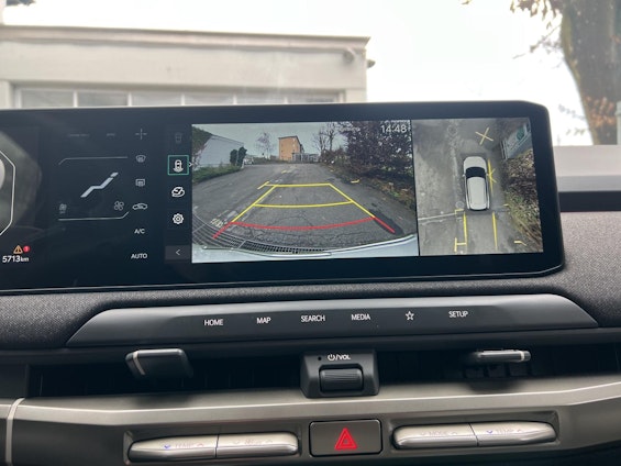 Vehicle image 12 Vehicle image 12