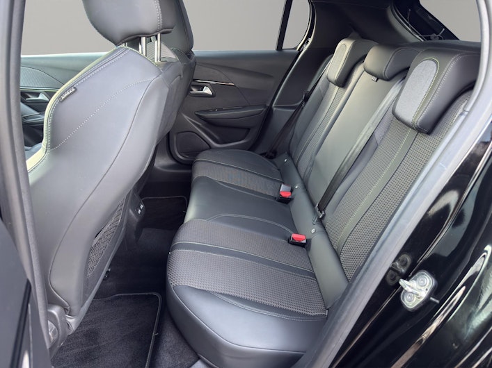 Fahrzeugbild PEUGEOT 208