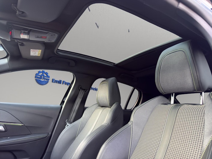 Fahrzeugbild PEUGEOT 208